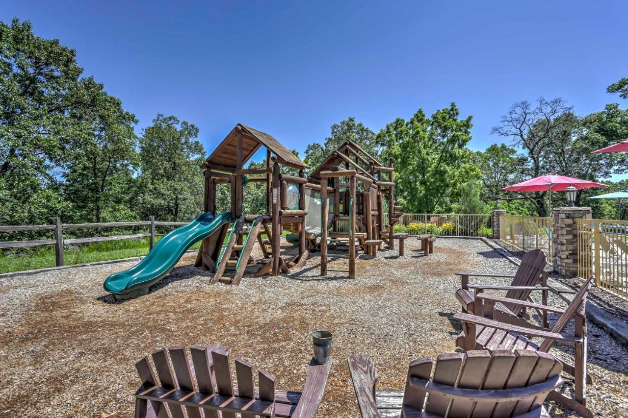Branson Resort Getaway - Near Silver Dollar City! エクステリア 写真